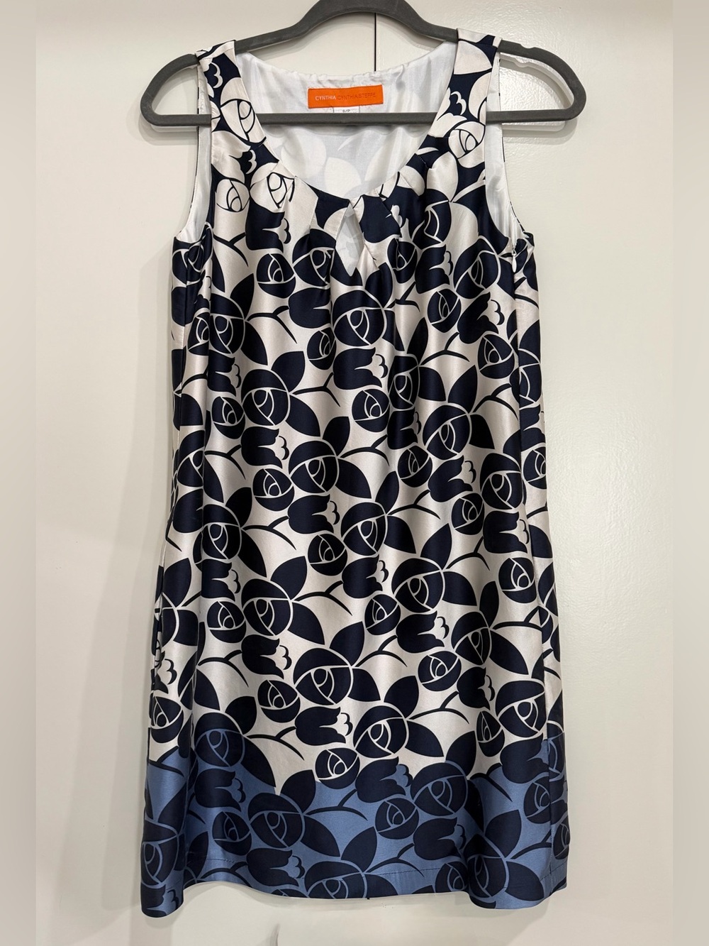 Cynthia Steffe Navy & White Floral Sleeveless Shift Dress